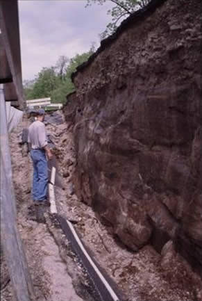 Landslide on road, picture on the right